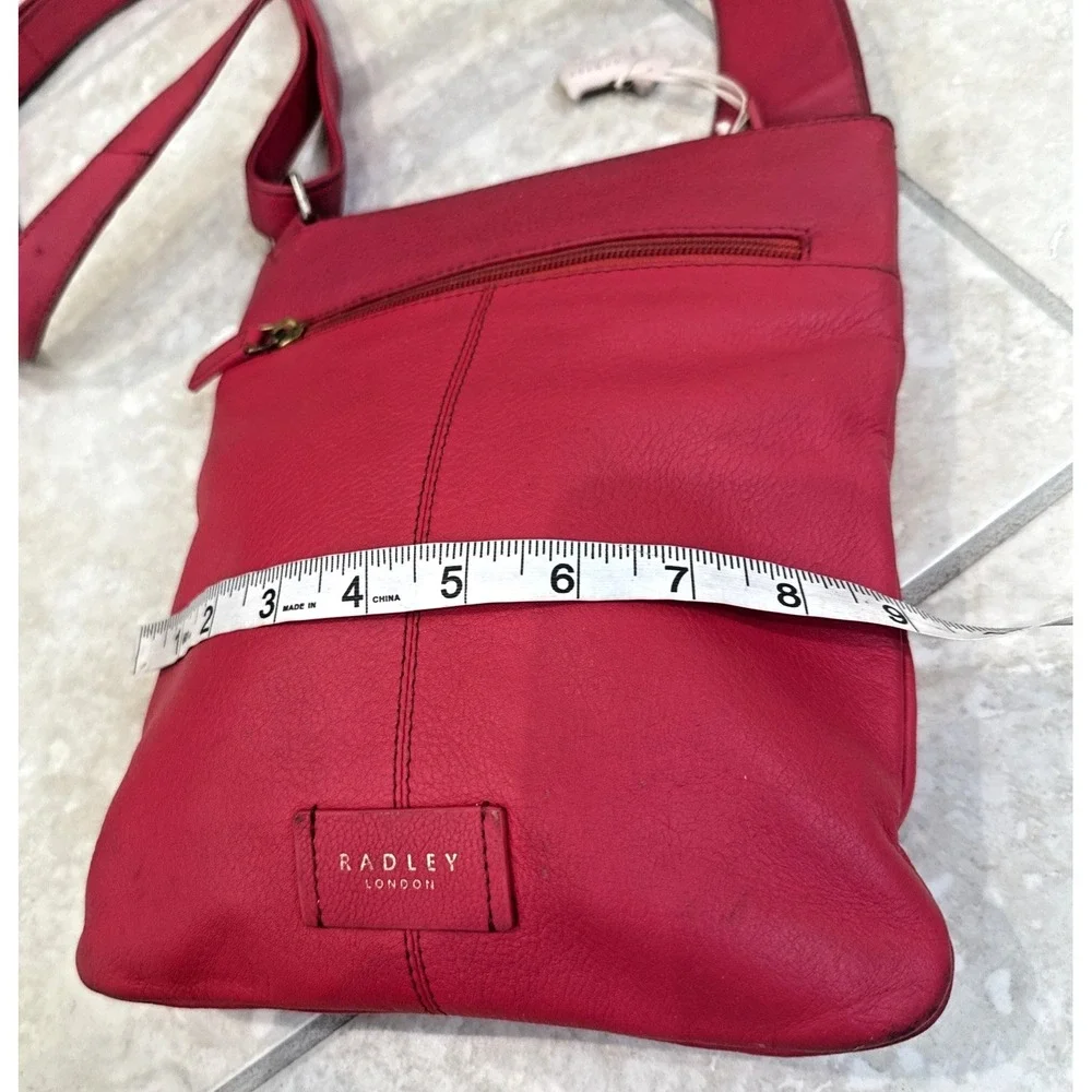 Radley Red Leather shoulder bag crossbody 9x10 outside inside pockets hangtag *